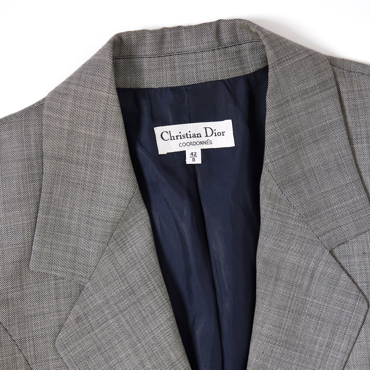 CHRISTIAN DIOR