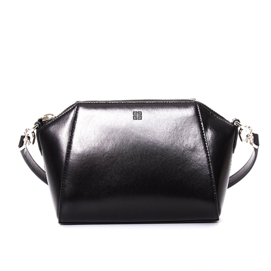 GIVENCHY
