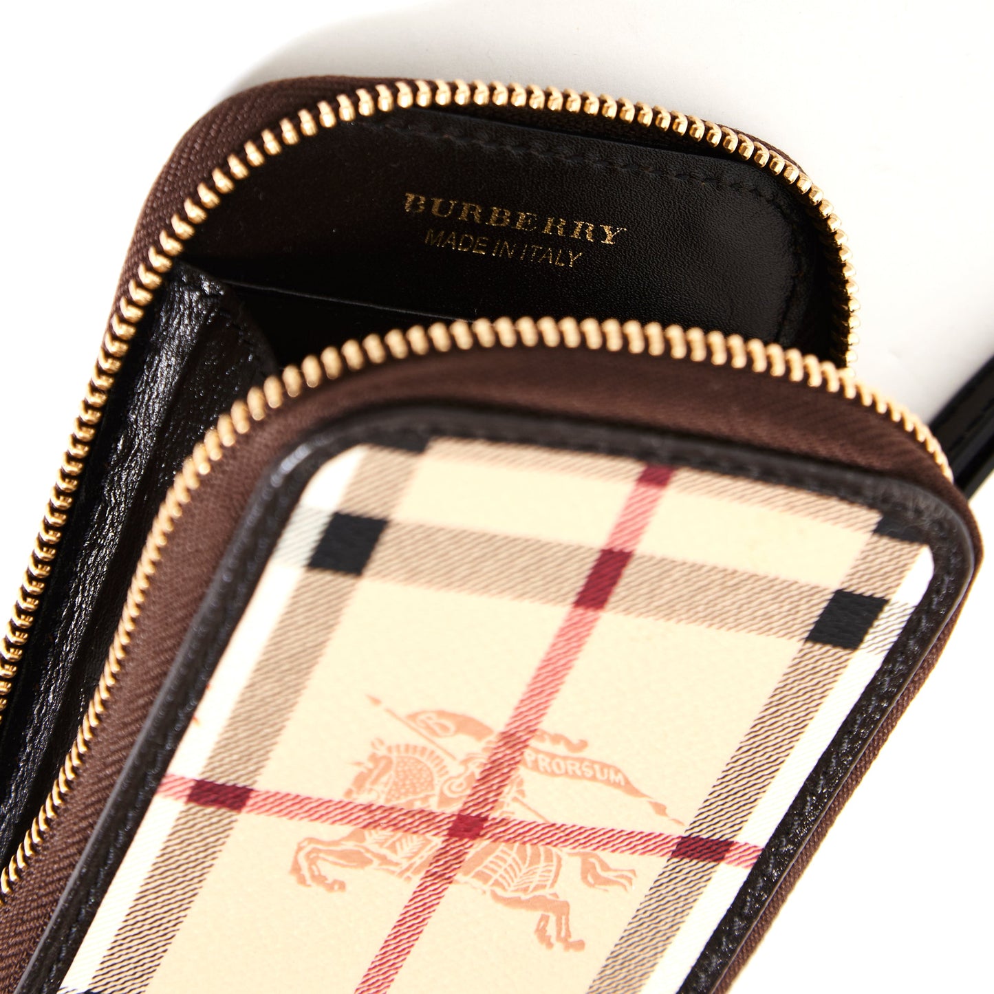 BURBERRY Zip Wallet