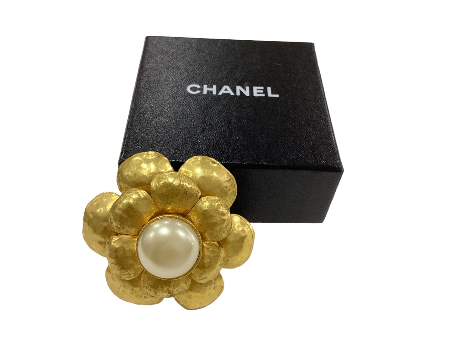 CHANEL Camelia