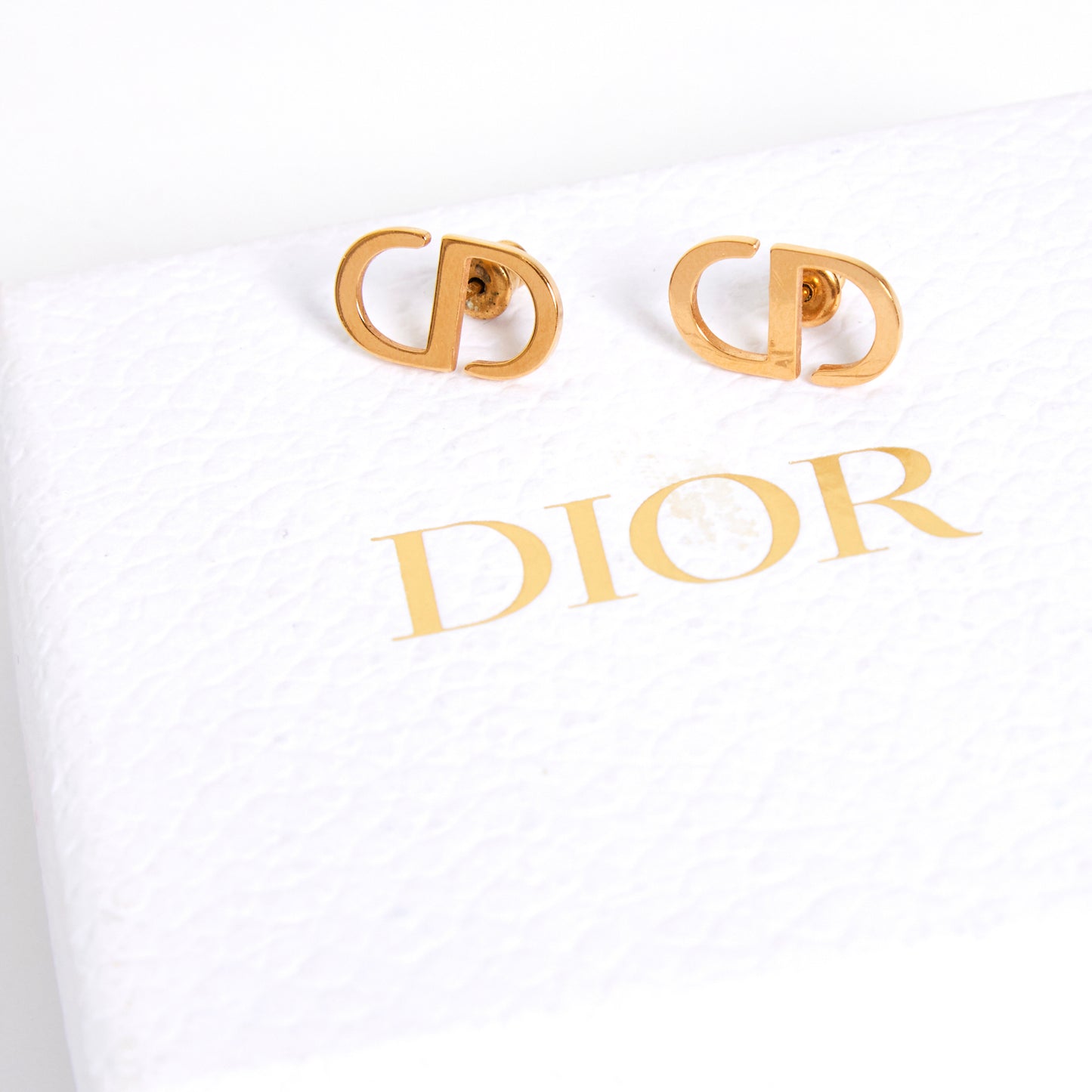 DIOR Metal Petit CD Stud Earrings Gold